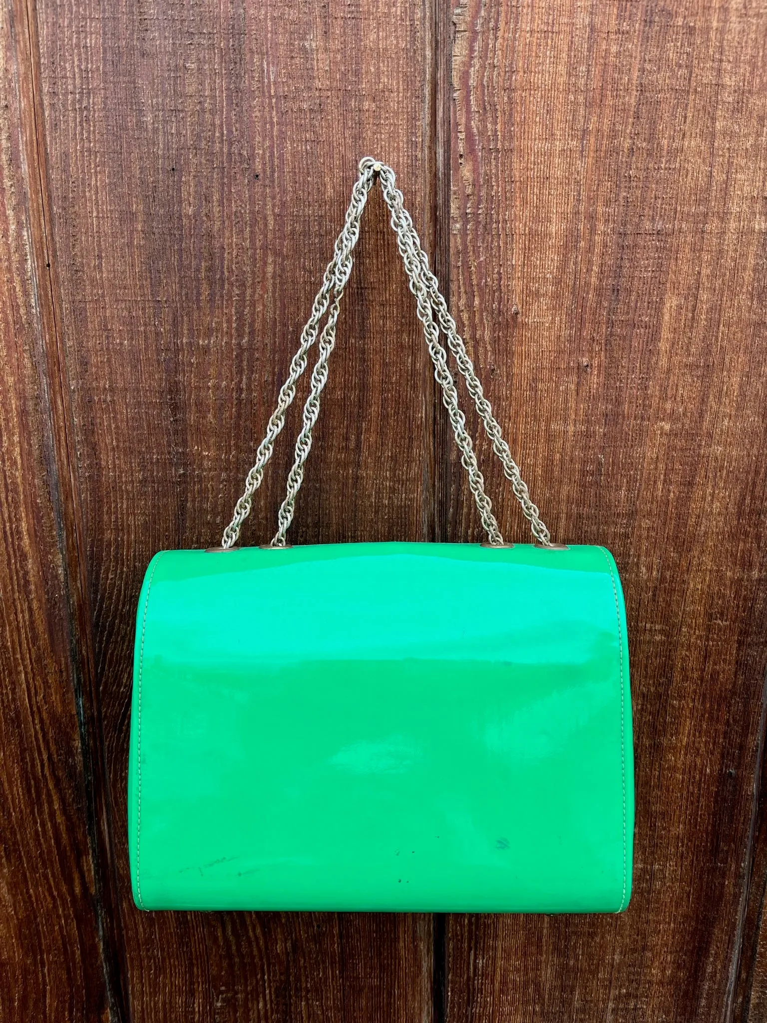 1960s Kelly Green Chain Purse