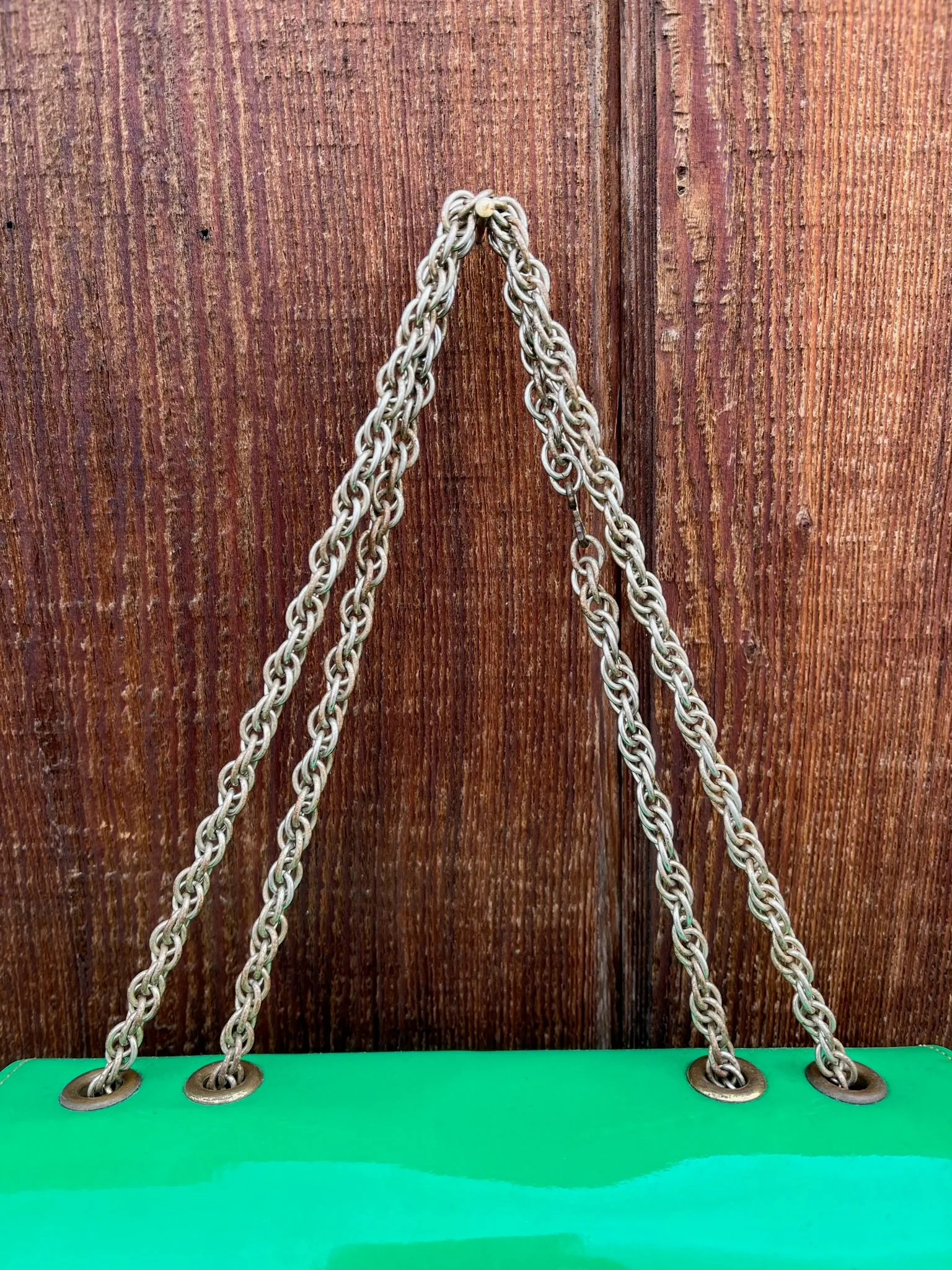 1960s Kelly Green Chain Purse