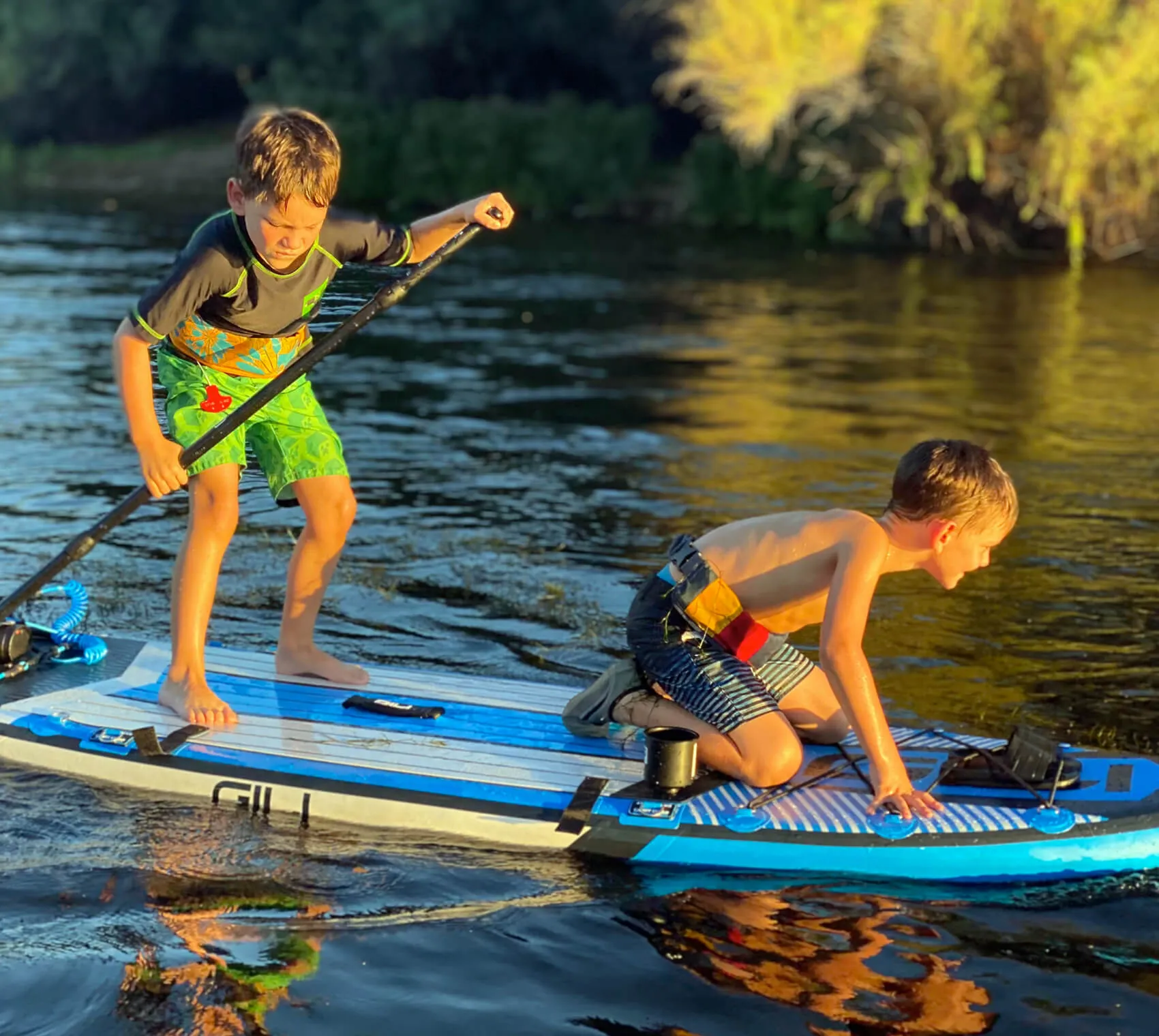 8' / 9' Cuda Inflatable Stand Up Paddle Board for Kids