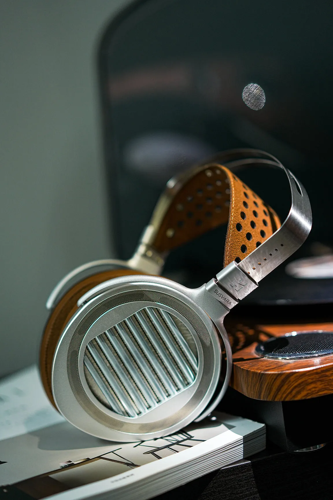 HiFiMAN Susvara Unveiled Planar Magnetic Headphones