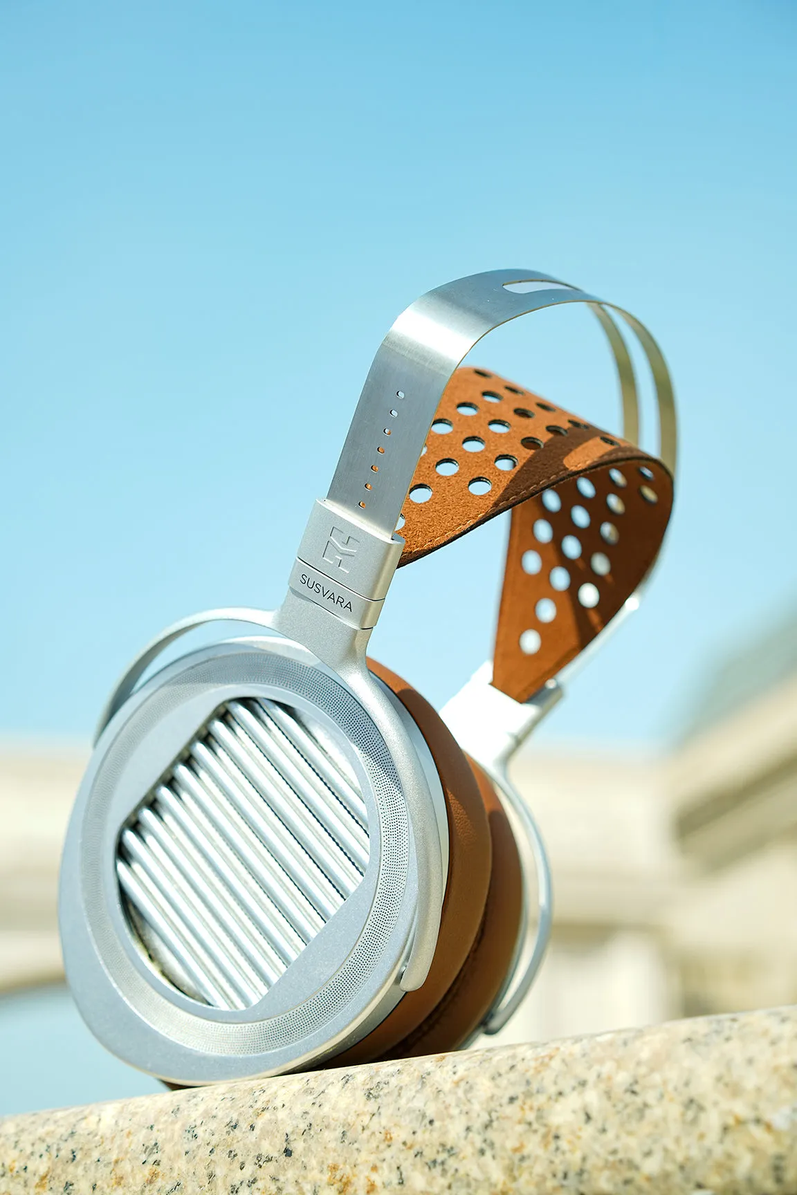 HiFiMAN Susvara Unveiled Planar Magnetic Headphones