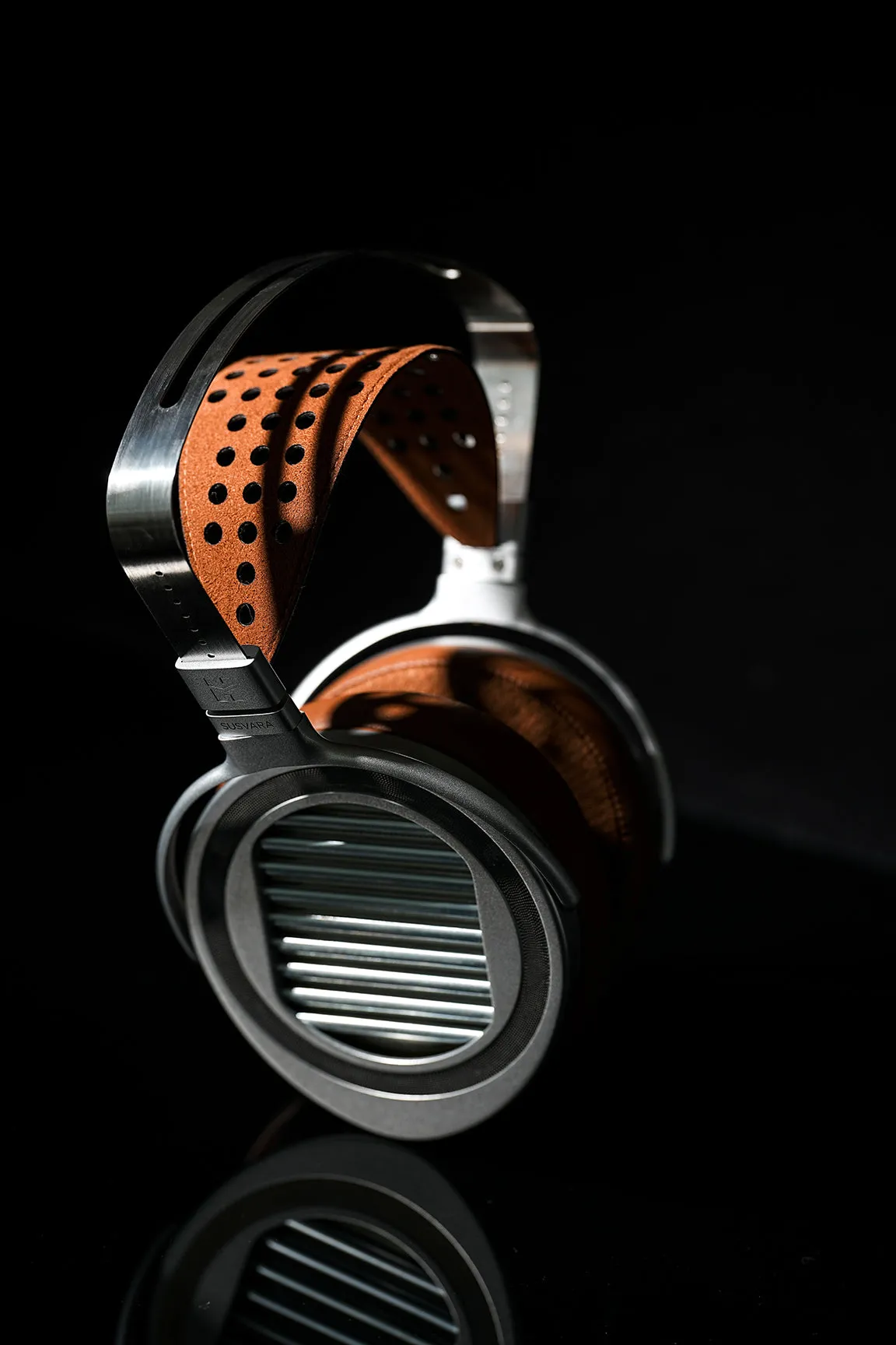 HiFiMAN Susvara Unveiled Planar Magnetic Headphones