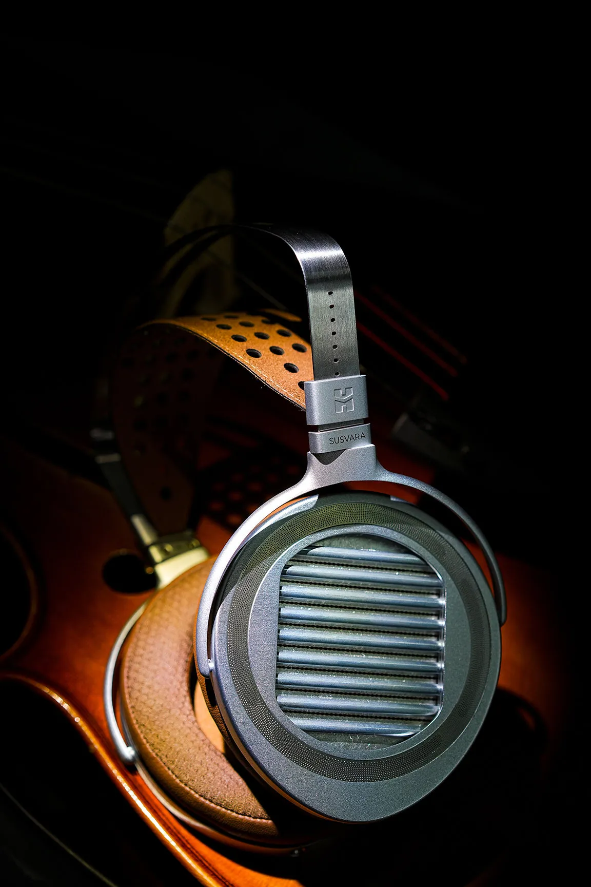 HiFiMAN Susvara Unveiled Planar Magnetic Headphones