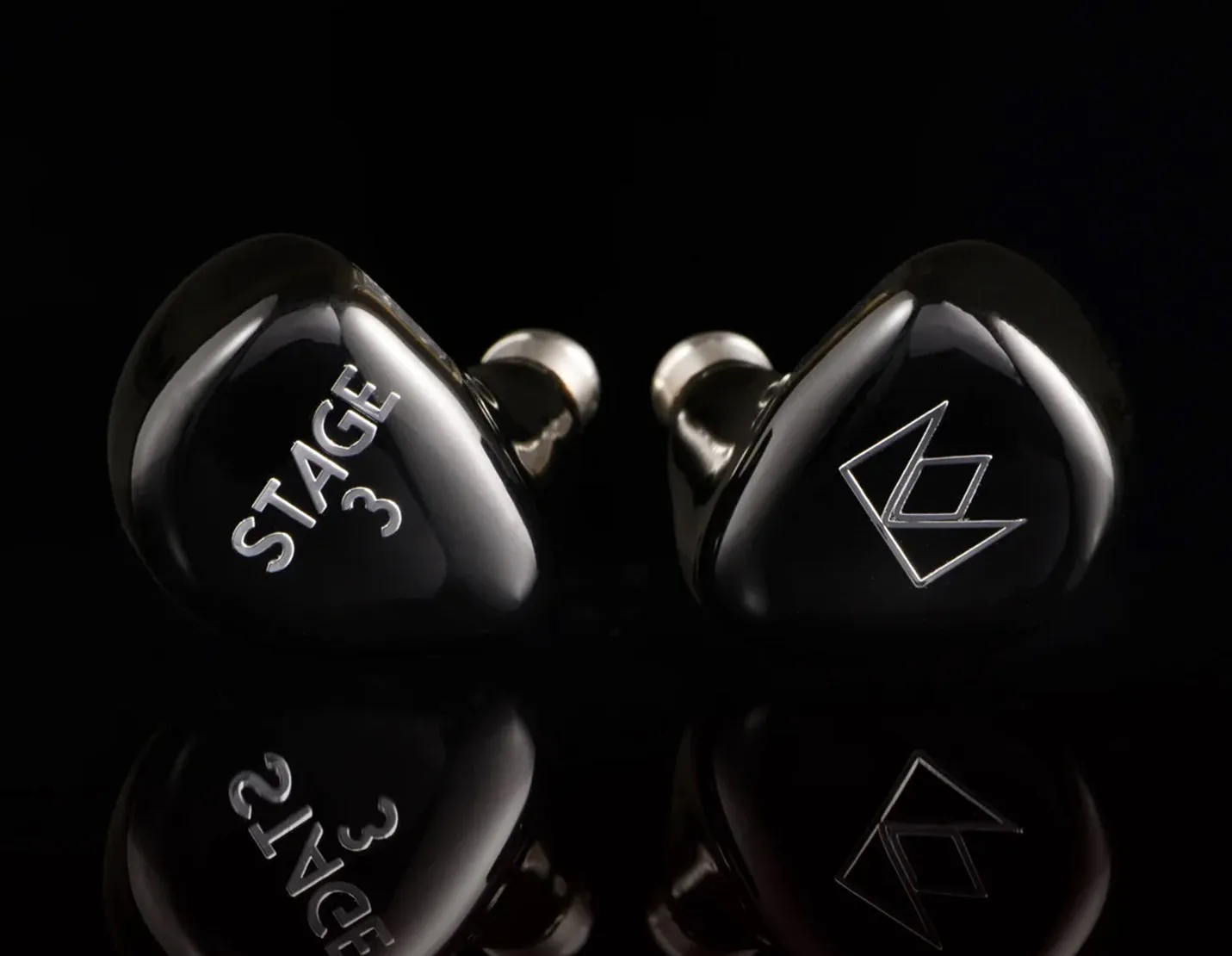 Noble Stage 3 Three-Driver Hybrid Dynamic   BA IEMs (Like New)