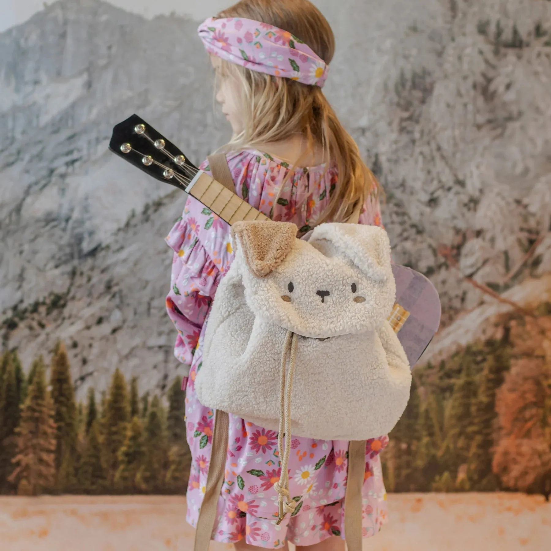 The Puppy Sherpa Backpack - KIDS